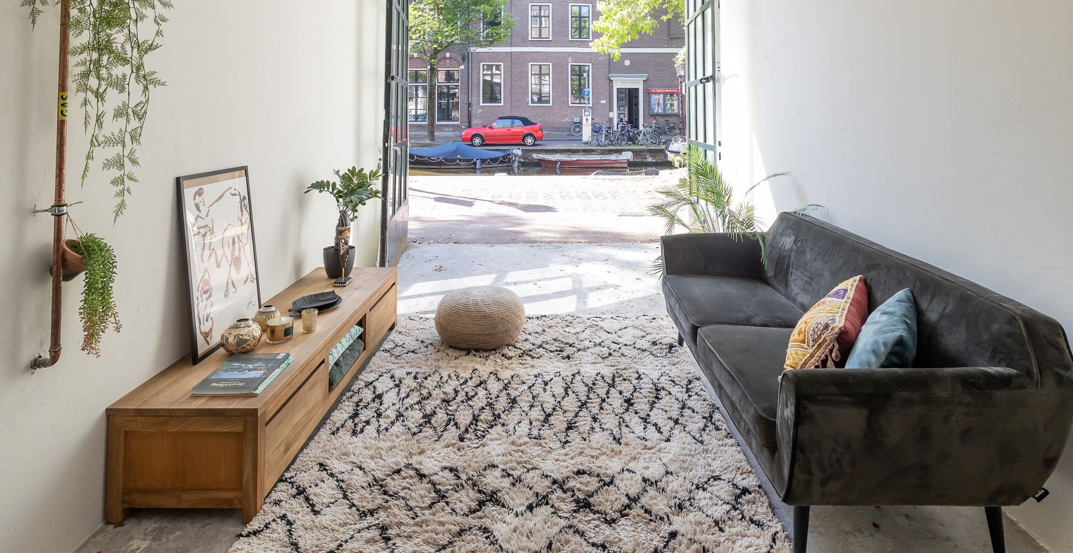 Furniture rental in Amsterdam KeyPro